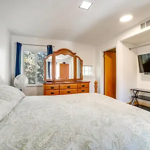 Townhome About 5 Miles To Market Square Holiday home Pittsburgh